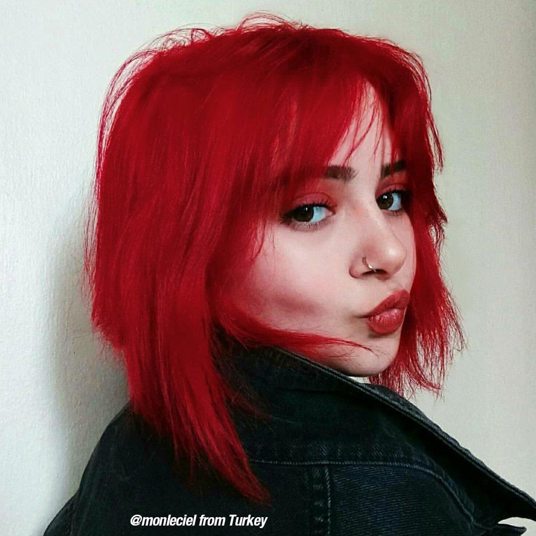 Pillarbox Red – Colore semi-permanente Amplified™
